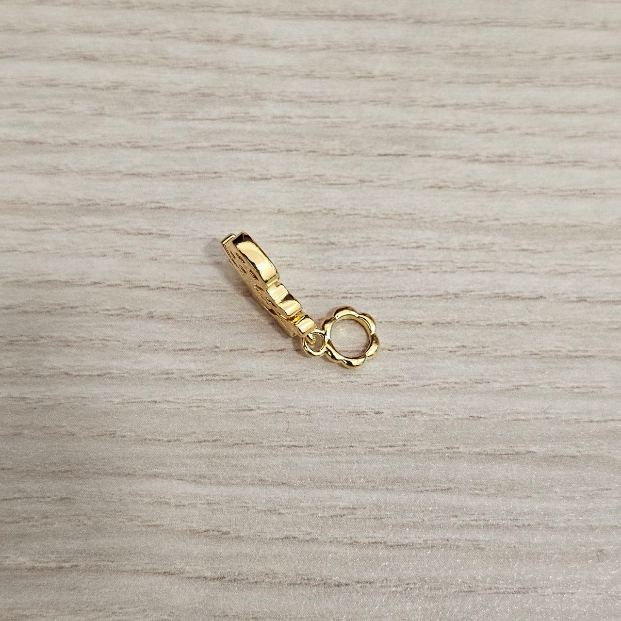 22k / Emas 916 0.26 hingga 0.45 gram Loket dan Azimat Grand