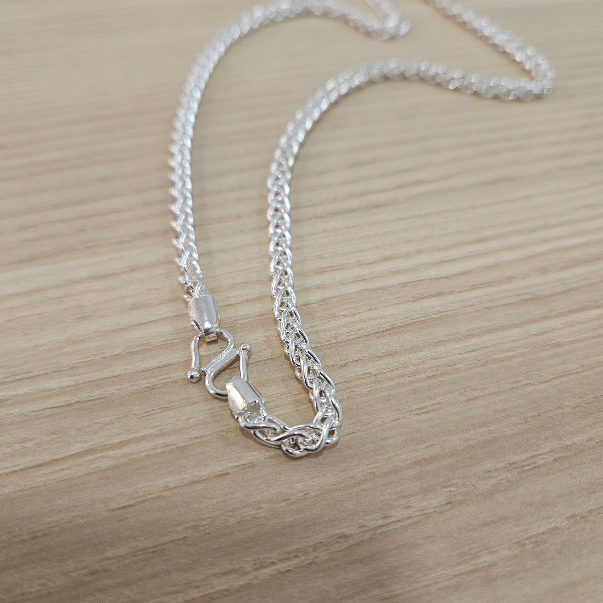 990 Silver Spike Chain Necklace | Classic Design