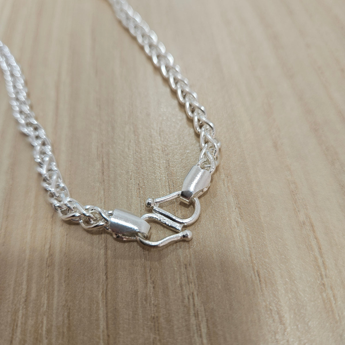 990 Silver Spike Chain Necklace | Classic Design