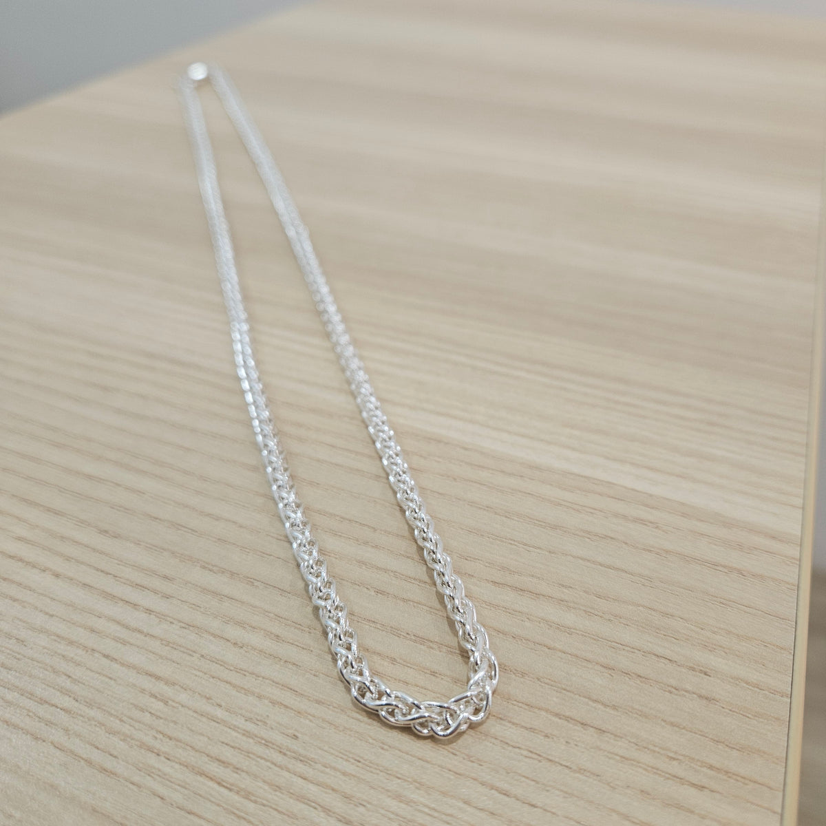 990 Silver Spike Chain Necklace | Classic Design