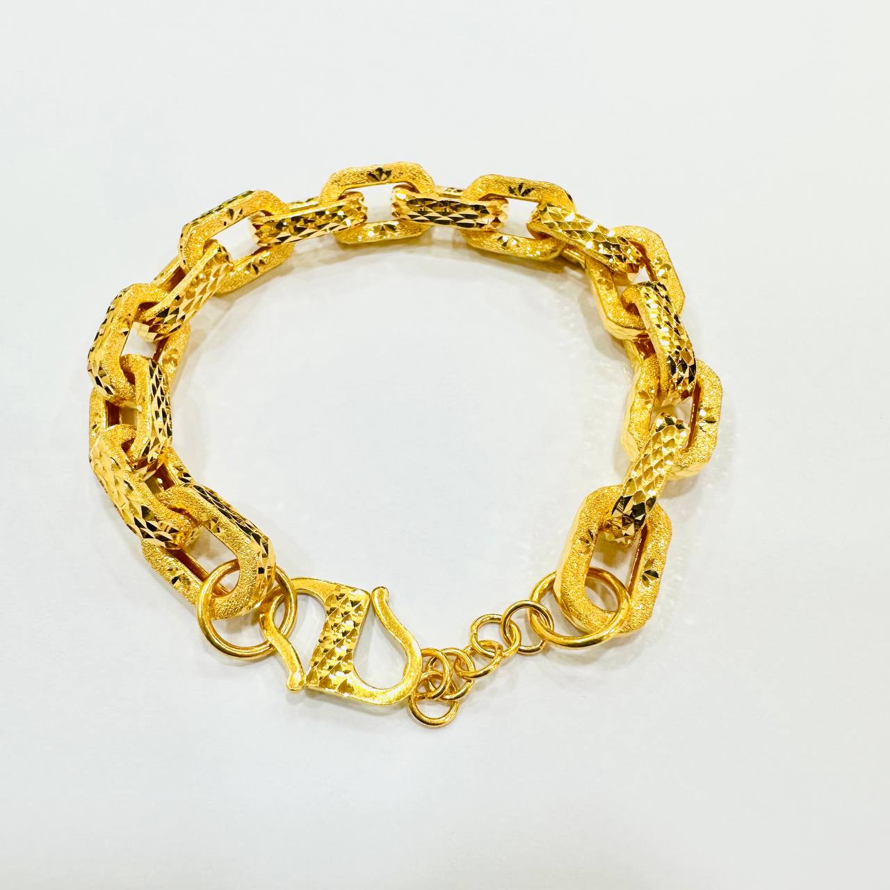 22K / 916 Gold Sandy Anchor / Wan Zi Bracelet-916 gold-Best Gold Shop