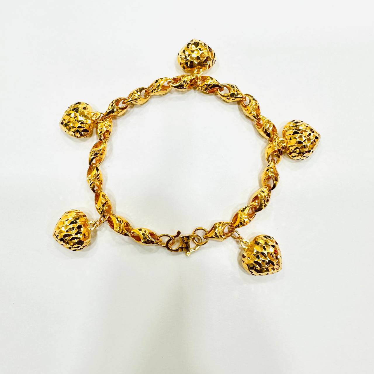 22k / 916 Gold Siput Dangling heart bracelet-Bracelets-Best Gold Shop