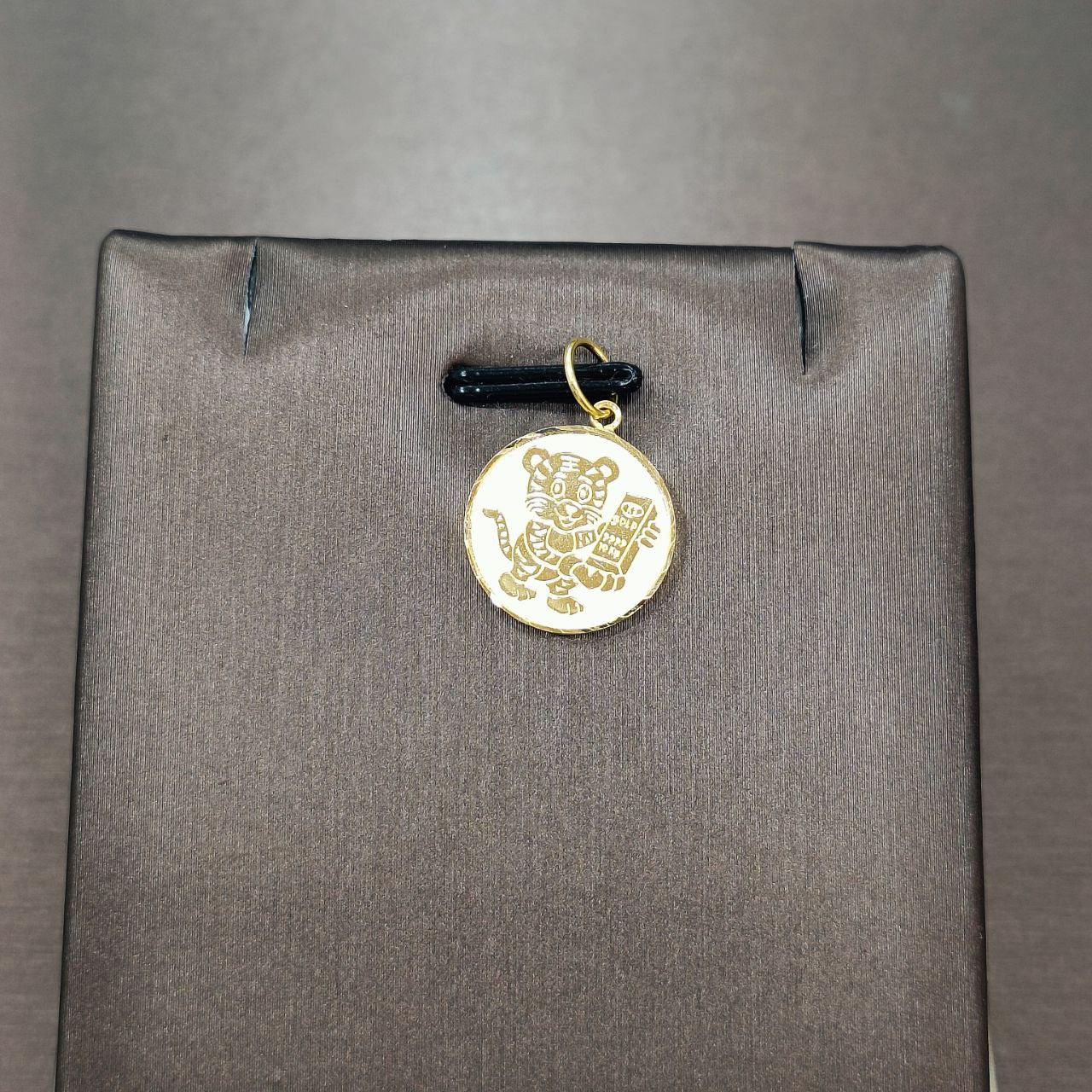 22k / 916 Gold Tiger Coin holding gold bar pendant-916 gold-Best Gold Shop